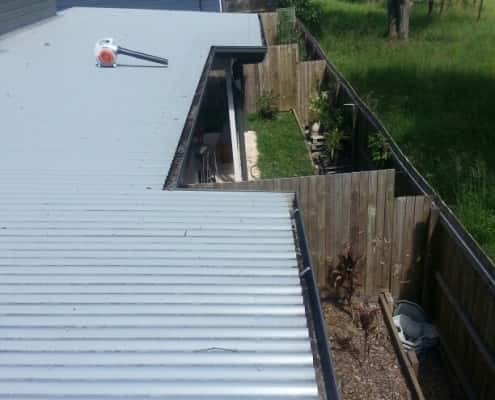 ICU Gutter Cleaning Lake Manchester